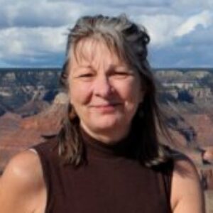 Profile photo of Suzanne Trapp